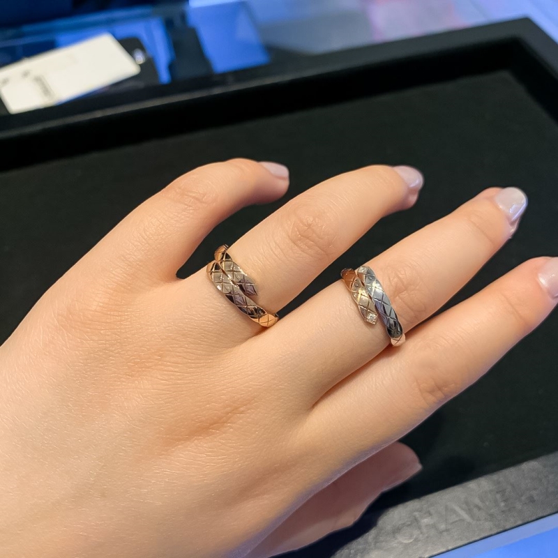 Ch**el rings